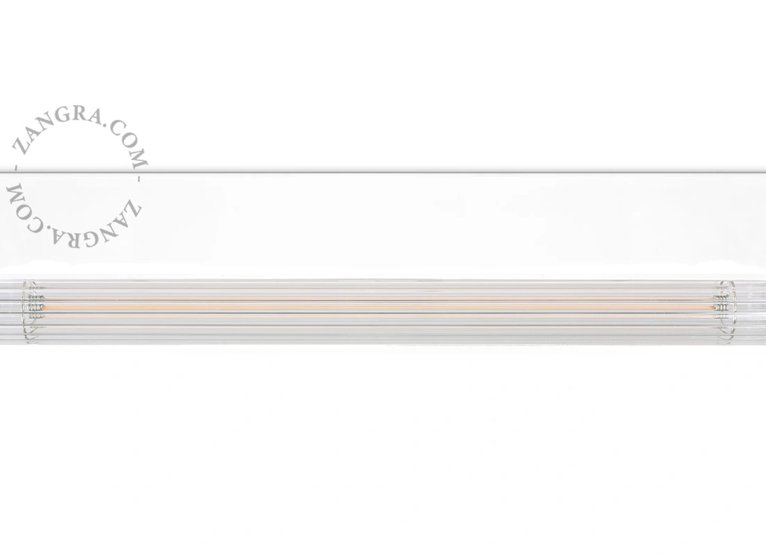 biała porcelanowa lampa