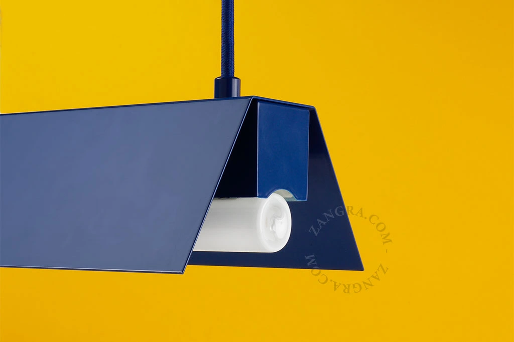 suspension linéaire bleue Brenda