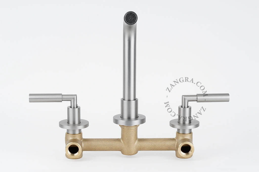 grifo de pared empotrado Clea