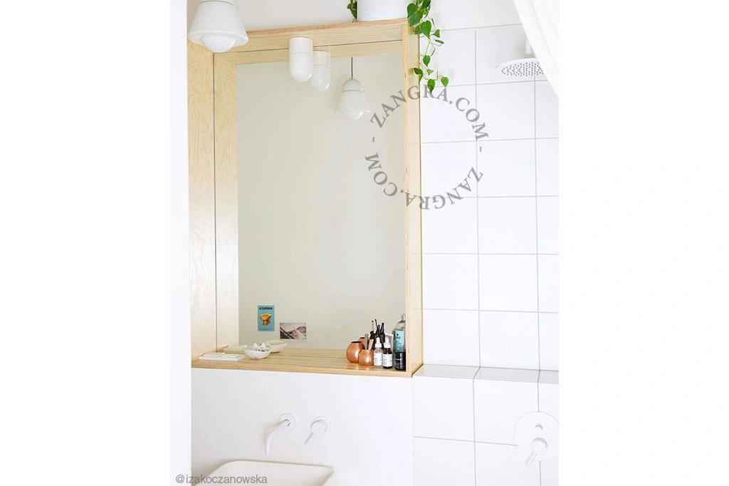 lámpara de baño de porcelana blanca - pantalla de vidrio - Ø 8,5cm -  IP54
