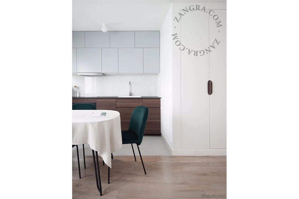 lámpara de baño de porcelana blanca - pantalla de vidrio - Ø 8,5cm -  IP54