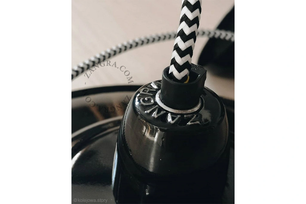 kabel tekstylny - biało- czarny zygzak