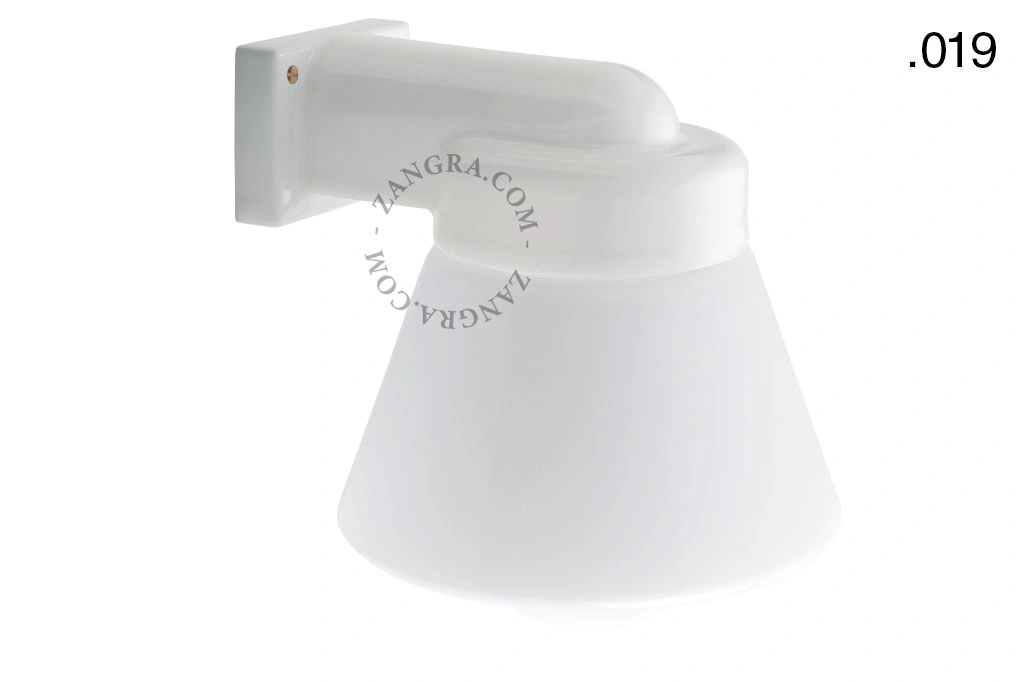 zewnętrzna lub łazienkowa lampa ścienna biała porcelana ze szklanym kloszem - IP54