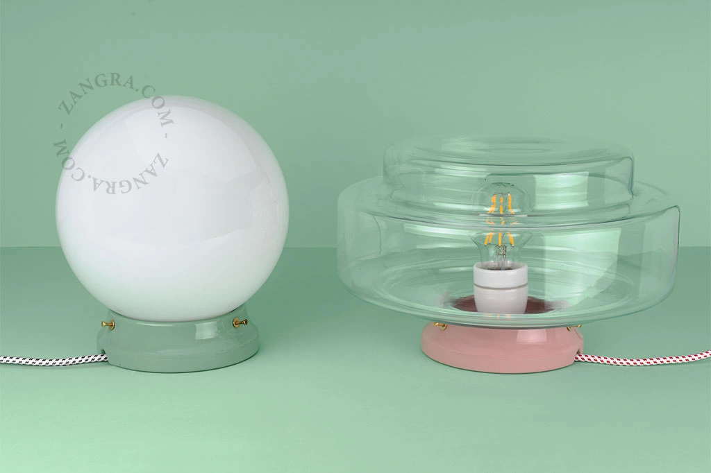 applique ou lampe de table Cédric en porcelaine rose