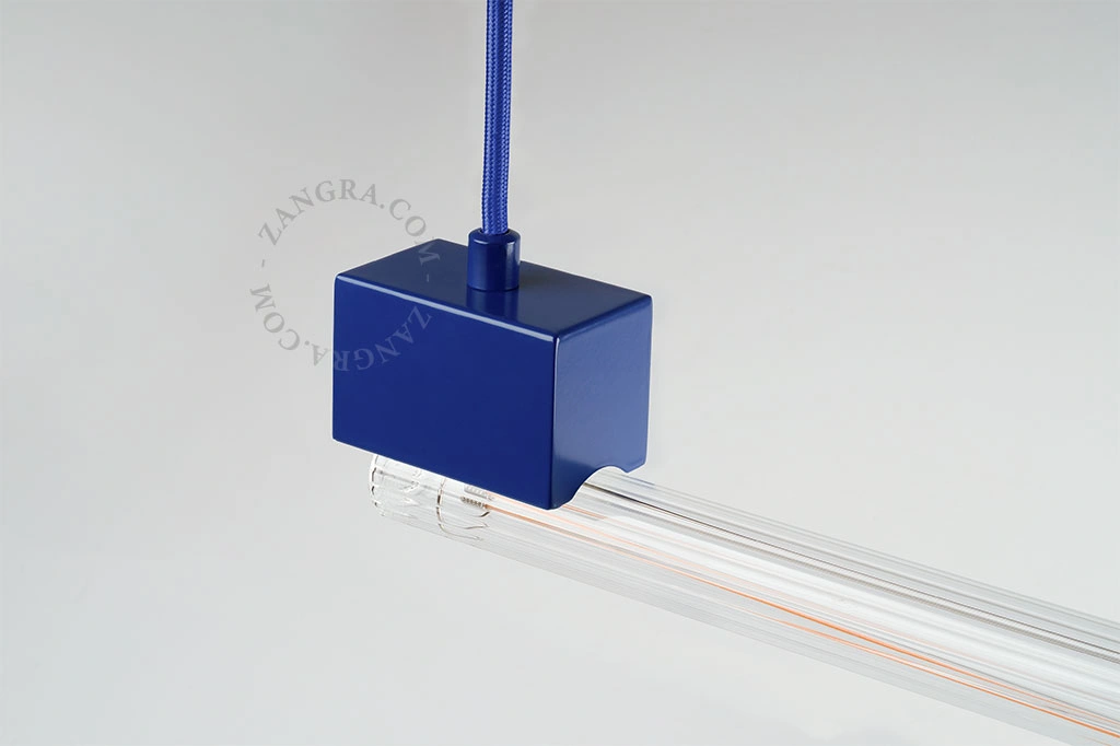 candeeiro suspenso linear azul Bruno