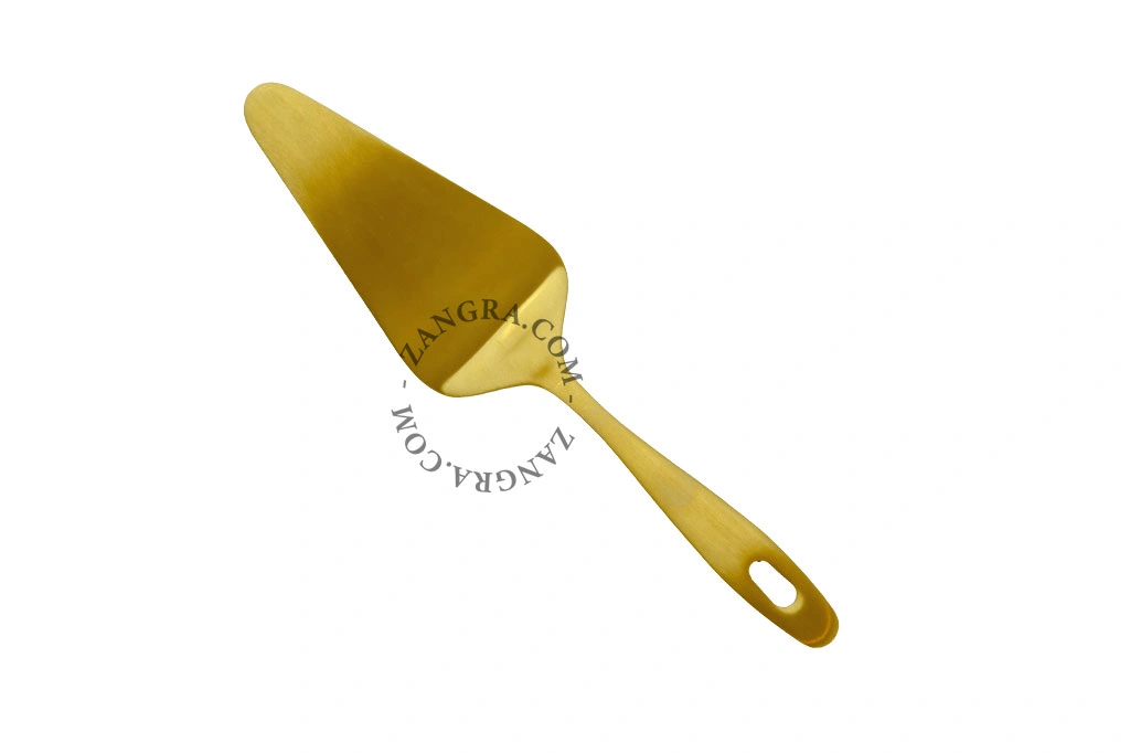 golden cake server