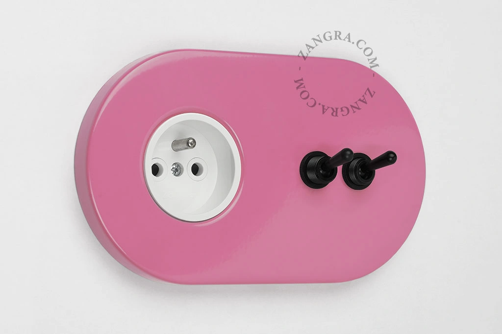 prise murale rose et double interrupteur va-et-vient ou simple - leviers noirs