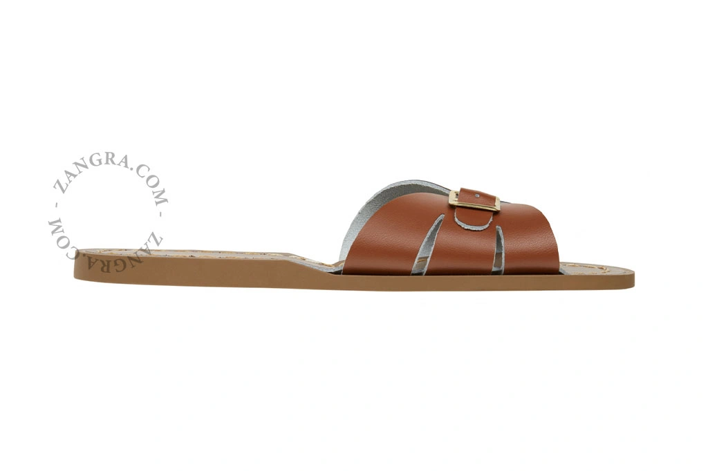 water sandals - brown