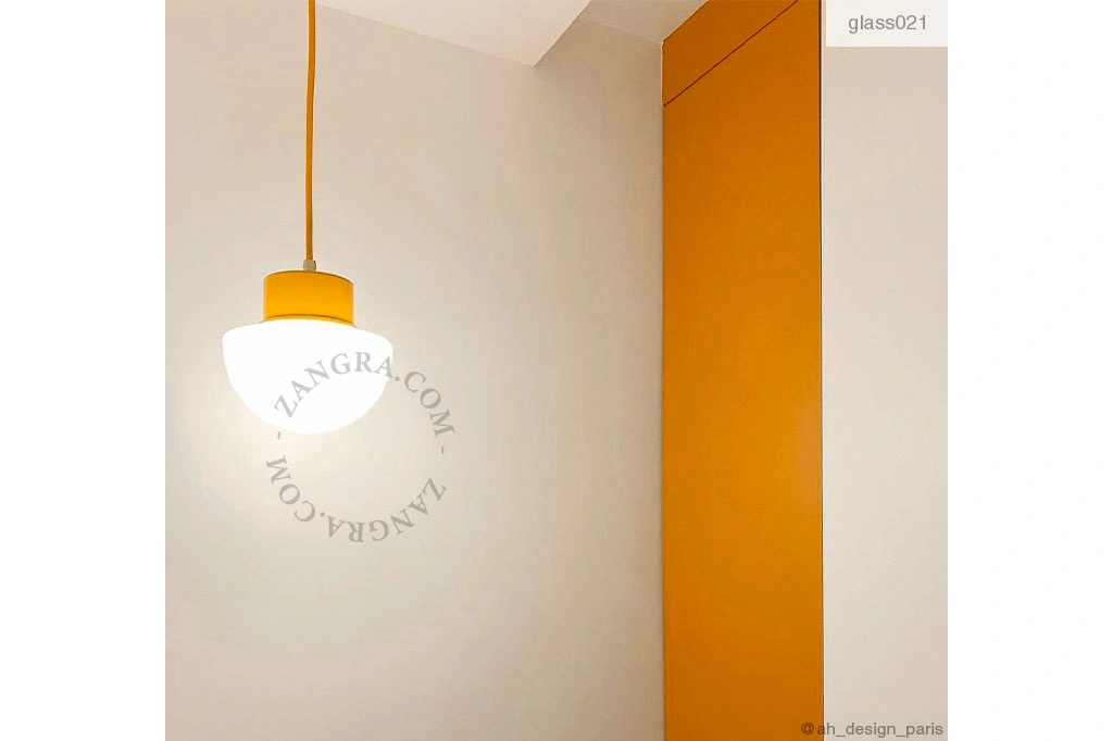 yellow pendant light - glass shade - Ø 10 cm