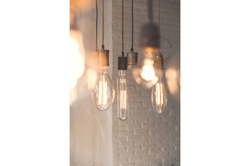 lâmpada LED de filamento E40 regulável - 2000K - 6W