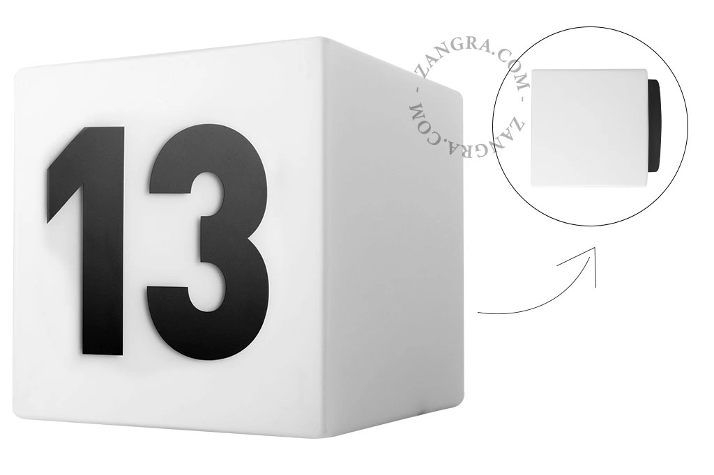 Hausnummernleuchte aus geblasenem Glas - IP44