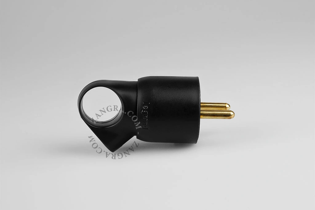black type E male plug