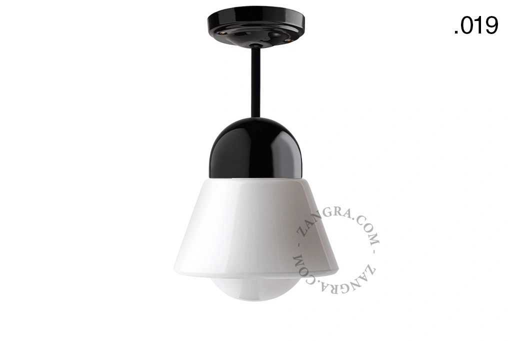 lampa porcelana ze szklanym kloszem