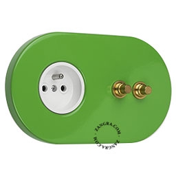prise murale verte avec double interrupteur - boutons-poussoirs en laiton brut