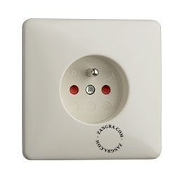 beige bakelite socket - type E