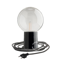 porcelanowa lampka nocna lub stołowa