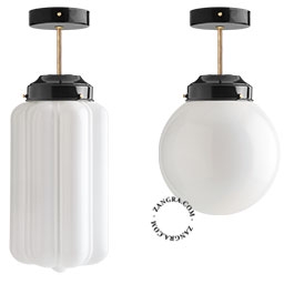 loftslampe i sort og messing - glas skærm