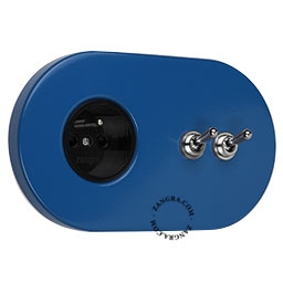 tomada embutida em azul e interruptor bidirecional ou simples - dupla alavanca niquelada