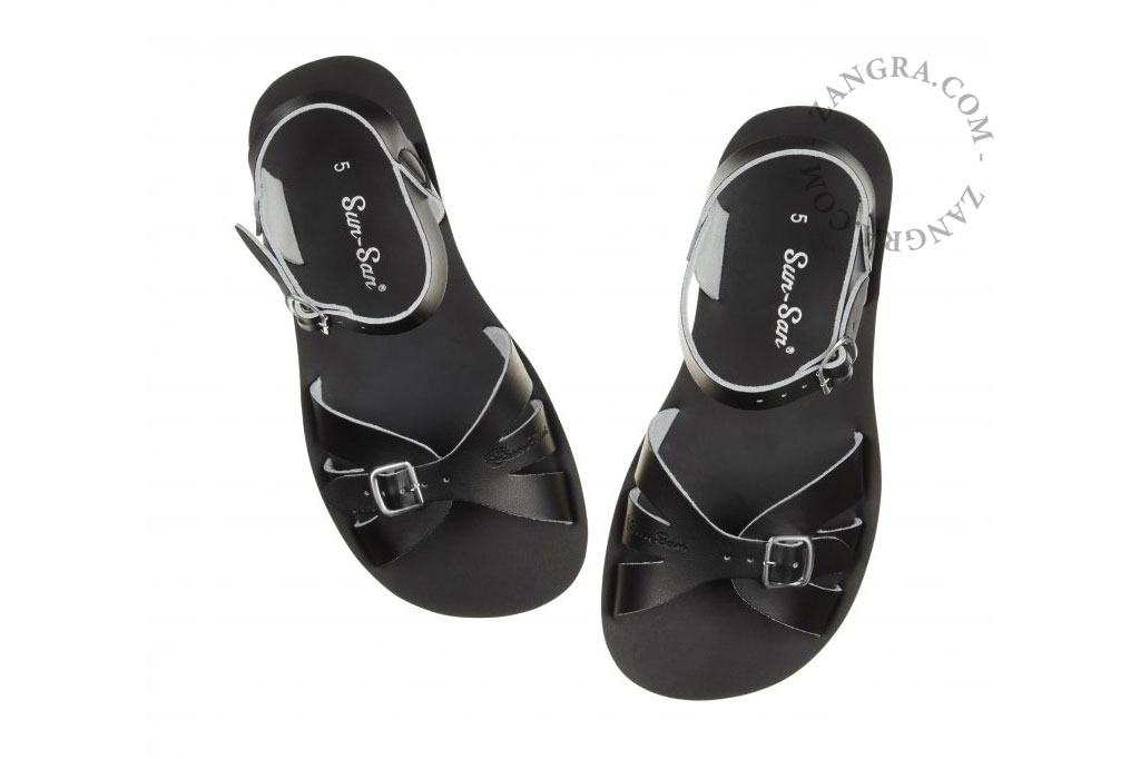 leather water sandals with soft sole - black