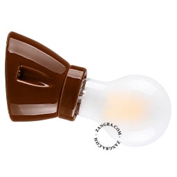 aplique de porcelana castanha