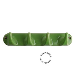 kledinghaak in porselein - groen 4