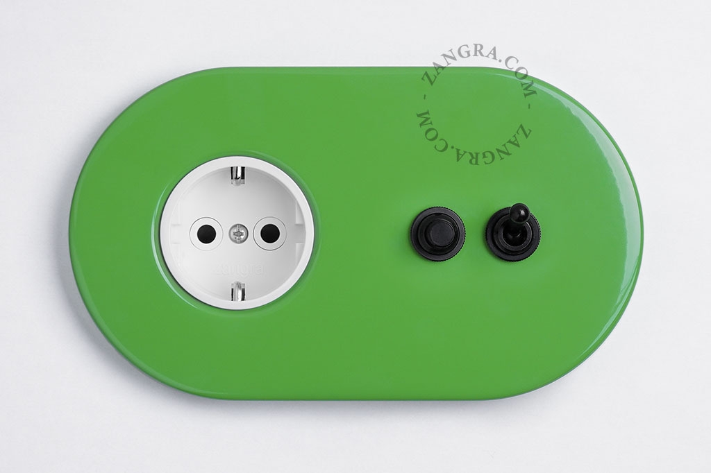 green flush mount socket & two-way or simple switch – black toggle & push-button