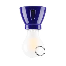 lampada in porcellana blu