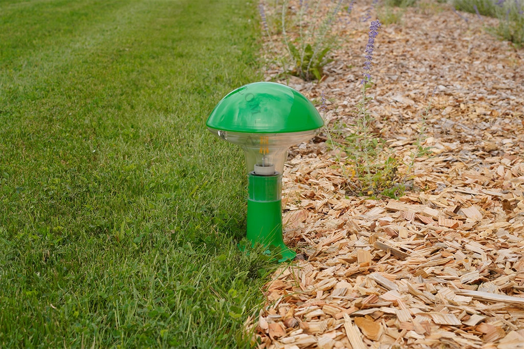 grüne Lampe für Gartenwege Betty- IP44