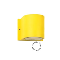 żółta lampa ścienna Elias - IP44