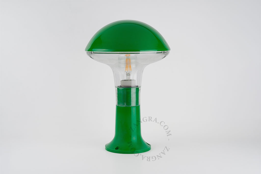 grüne Lampe für Gartenwege Betty- IP44