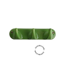 kledinghaak in porselein - groen 3