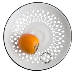 białe naczynie emaliowane - Ø 25 cm