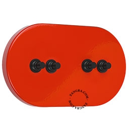 interruttore rosso - 4 pulsanti neri