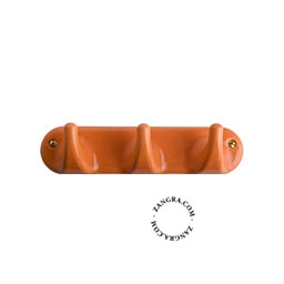 appendiabiti in porcellana arancione con 3 ganci
