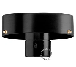 lampa i svart mässing