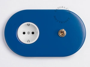 wit stopcontact - type F