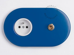 wit stopcontact - type E