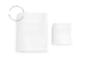 honeycomb bath towel - white