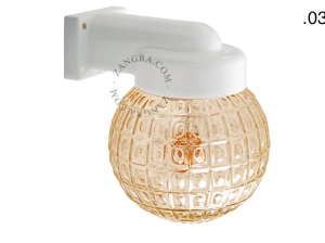 zewnętrzna lub łazienkowa lampa ścienna biała porcelana ze szklanym kloszem - IP54