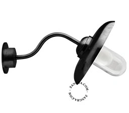 vägglampa med svanhals i svart mässing för utomhusbruk - IP53