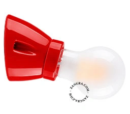 aplique de porcelana roja