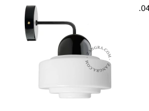 applique en porcelaine noire - globe en verre