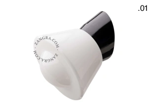 czarna lampa ścienna ze szklanym kloszem - Ø 11 cm