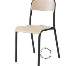 stabelbar skolestol i træ – sort