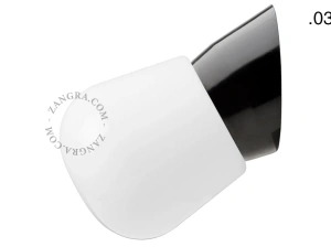 czarna lampa ścienna ze szklanym kloszem - Ø 11 cm