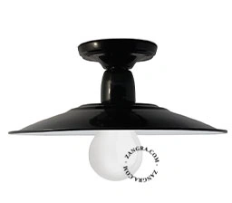 czarna lampa sufitowa z emalii i porcelany