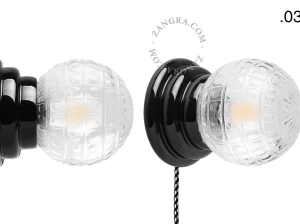 czarna porcelanowa lampa ścienna Art Deco Danilo z włącznikiem