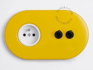 white outlet - type E