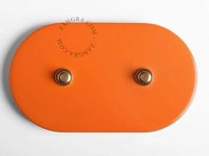 2 push buttons