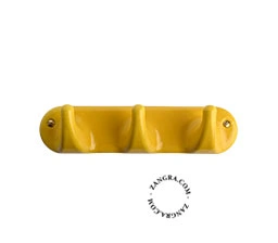 percha 3 ganchos de porcelana amarilla
